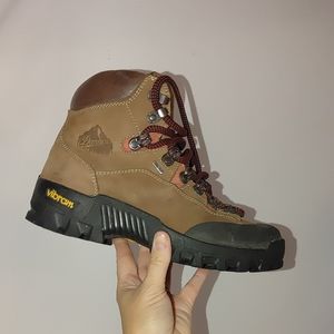 Danner Boots Womens Waterproof Hiking Boots 43752 Brown Black Mid 7 43752